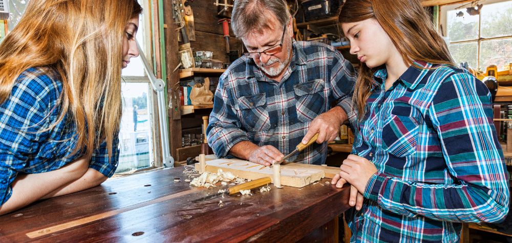 Hiring Family Or Friends Heres What To Watch Out For